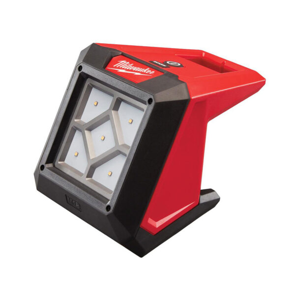 MILWAUKEE M12 ROVER LED LIGHT (TOOL ONLY)