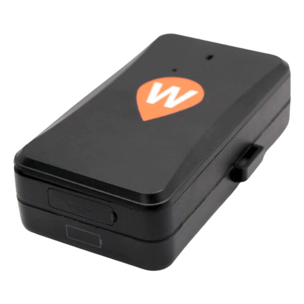 MAGNETIC GPS TRACKER W/ SIM CARD & USB CHARGING CABLE